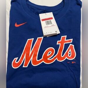 Mets Women’s L short sleeve tshirt never worn NWT